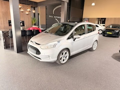 Ford B-Max - 1.0 EcoBoost Titanium Pano|Camera|Voorruitverwarming