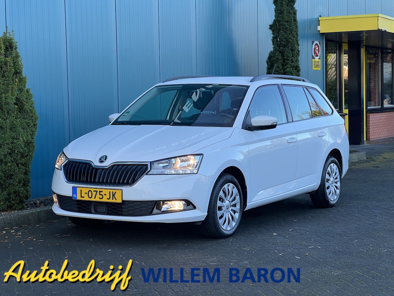 Skoda Fabia Combi - 1.0 TSI Ambition CARPLAY | CRUISE | NAVI | PDC | 1'EIG - AutoWereld.nl