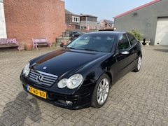 Mercedes-Benz C-klasse Sportcoupé - 200 K.