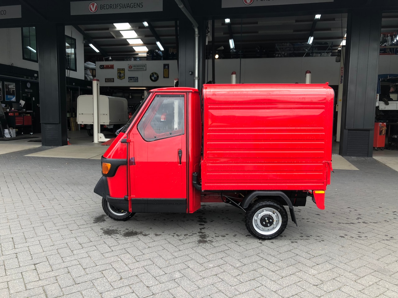 Piaggio Ape - 50 VAN