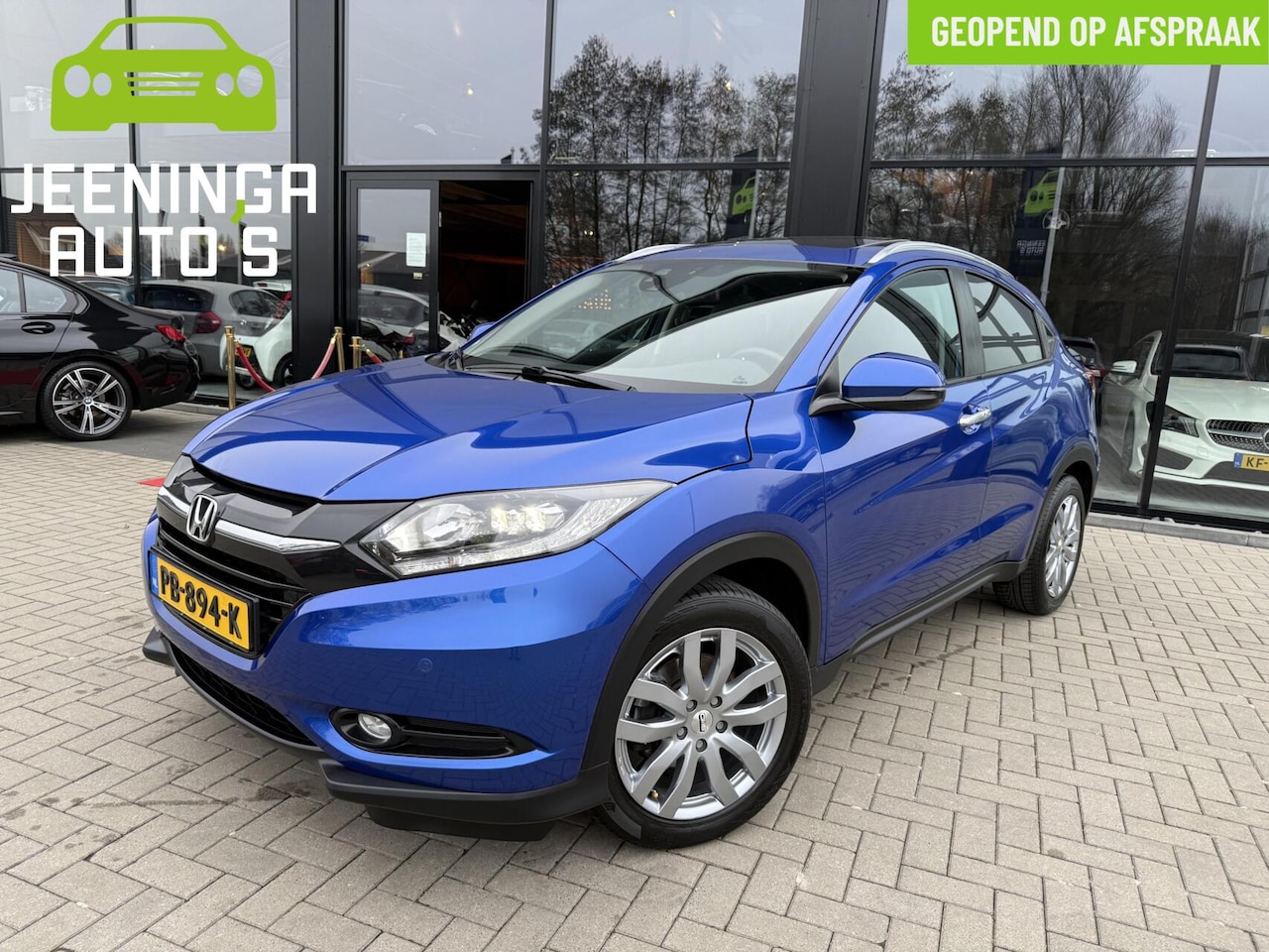 Honda HR-V - 1.5 i-VTEC Executive|Camera|Pano|Stoelverwarming|Trekhaak - AutoWereld.nl