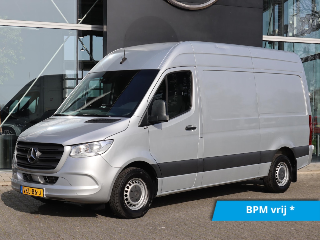 Mercedes-Benz Sprinter - 317 CDI L2H2 3.5T AHW VOORBEREIDING - AutoWereld.nl