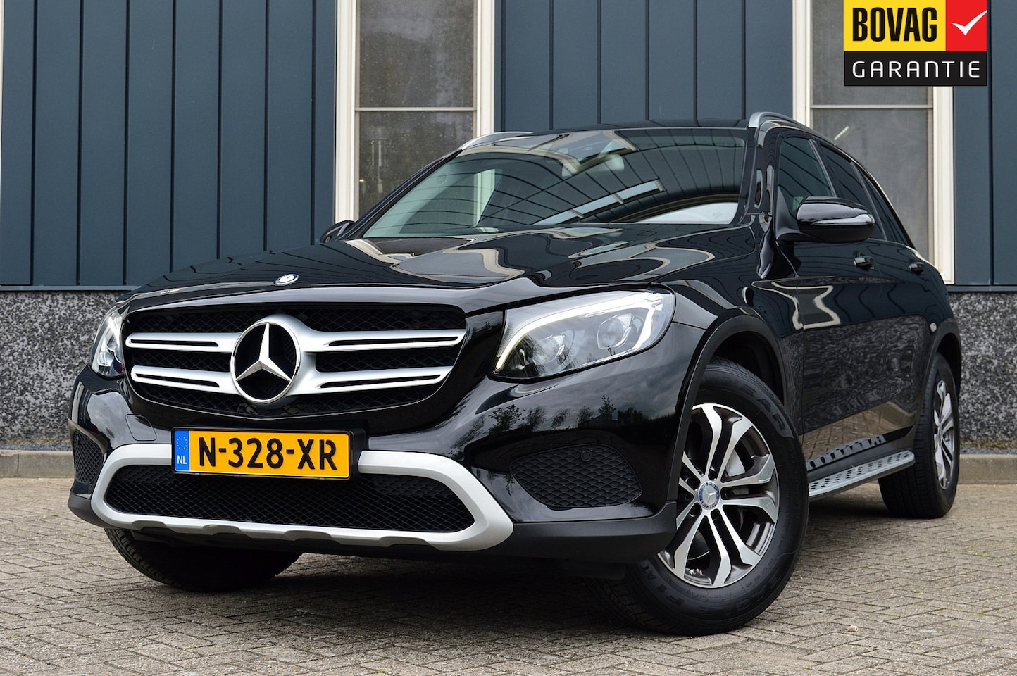 Mercedes-Benz GLC-klasse - 250 4MATIC Prestige Rijklaarprijs-Garantie  Navigatie Led Cruise control Airco Camera - AutoWereld.nl