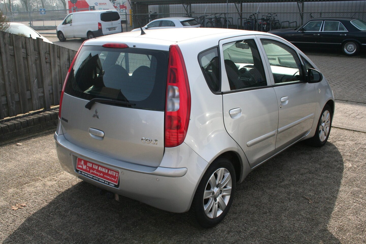 Mitsubishi Colt - 1.3 Invite+