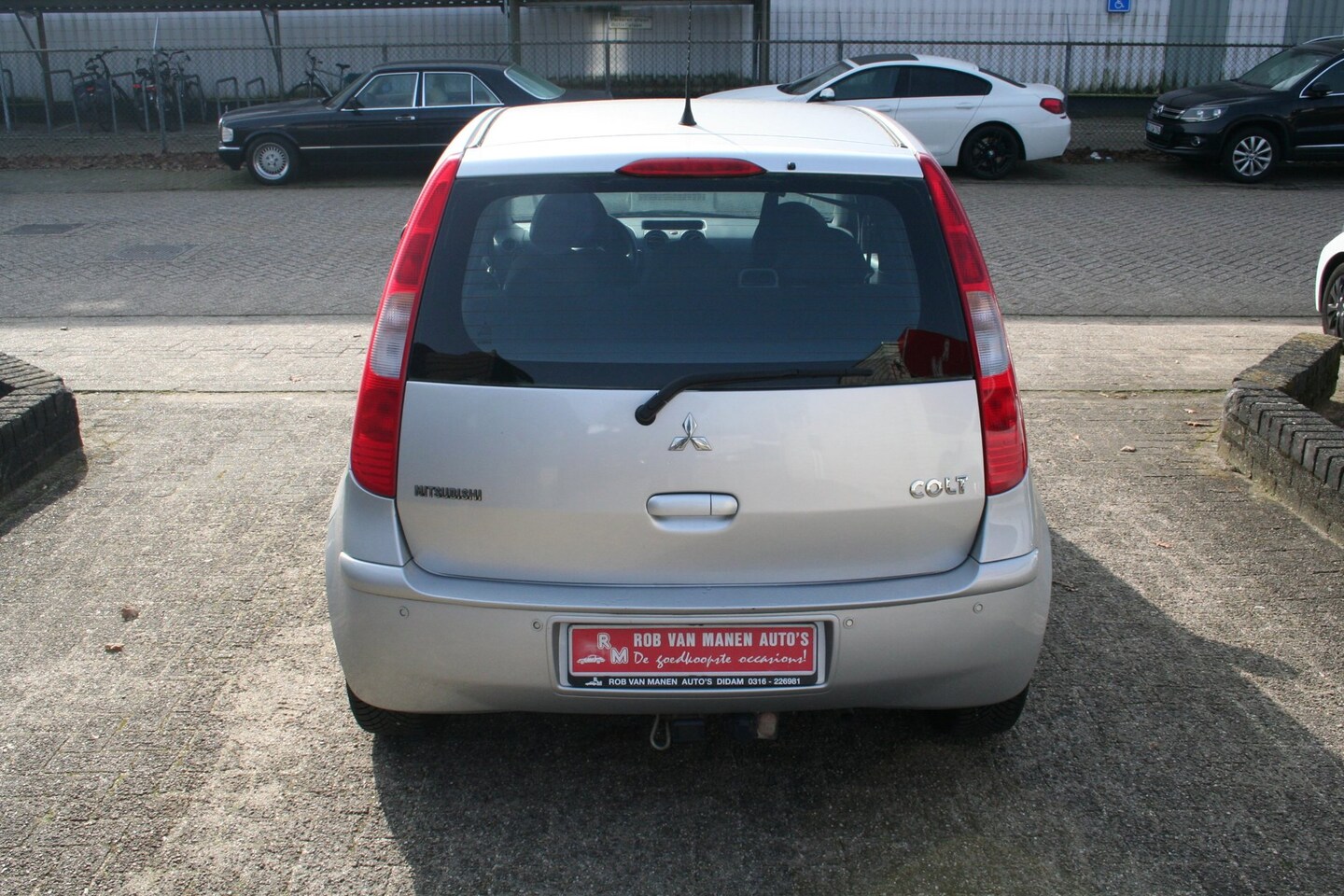 Mitsubishi Colt - 1.3 Invite+