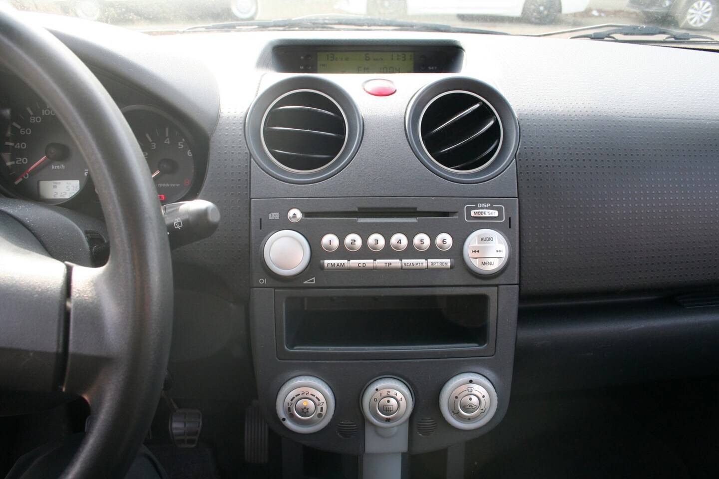 Mitsubishi Colt - 1.3 Invite+