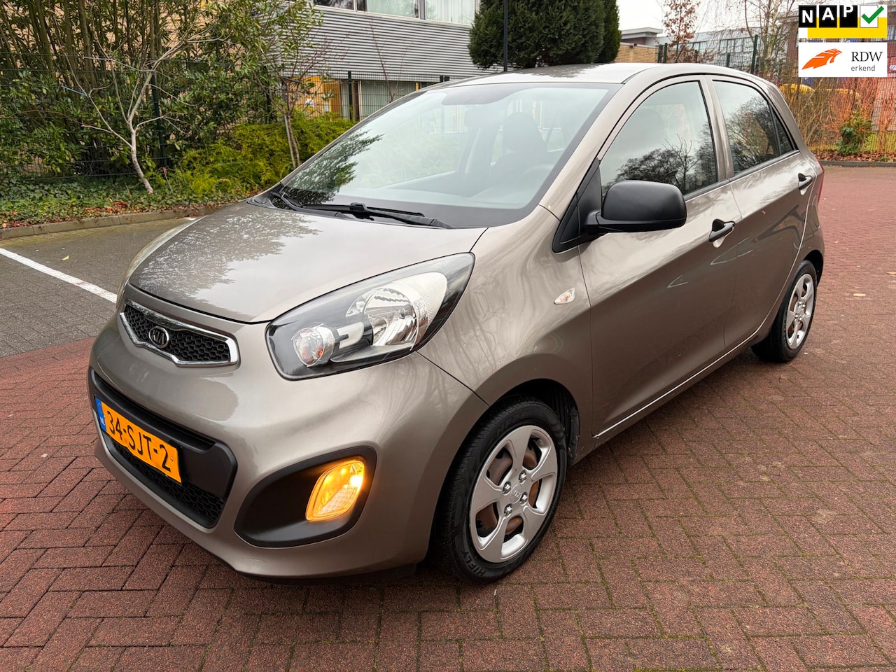 Kia Picanto - 1.0 CVVT Comfort Pack / Airco / 5-drs - AutoWereld.nl