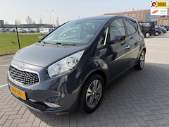 Kia Venga - 1.6 CVVT Dynamic plus camers 16 inch navigatie stoelen stuur verwarming