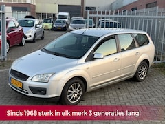Ford Focus Wagon - 1.6-16V Trend NIEUWE APK l AIRCO ECC l MTF-STUUR l ELEK PAKKET l LMV LEUKE FRISSE AUTO