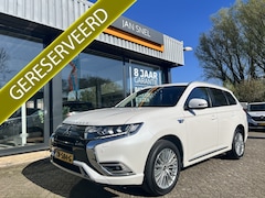 Mitsubishi Outlander - 2.4 PHEV Intense+