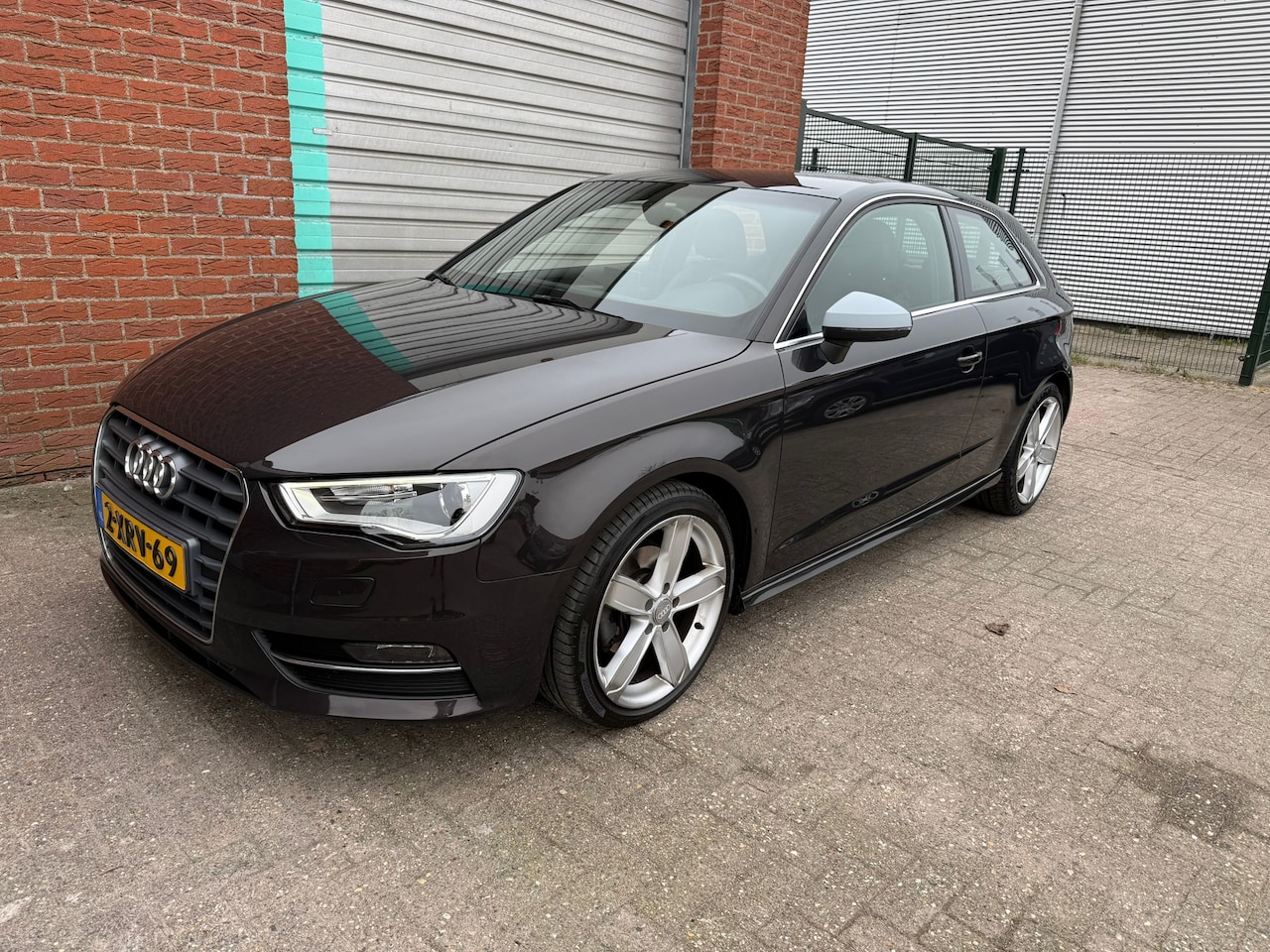 Audi A3 - 1.6 TDI ultra Attraction Pro Line plus 3-deurs Bj:2014 NAP! - AutoWereld.nl