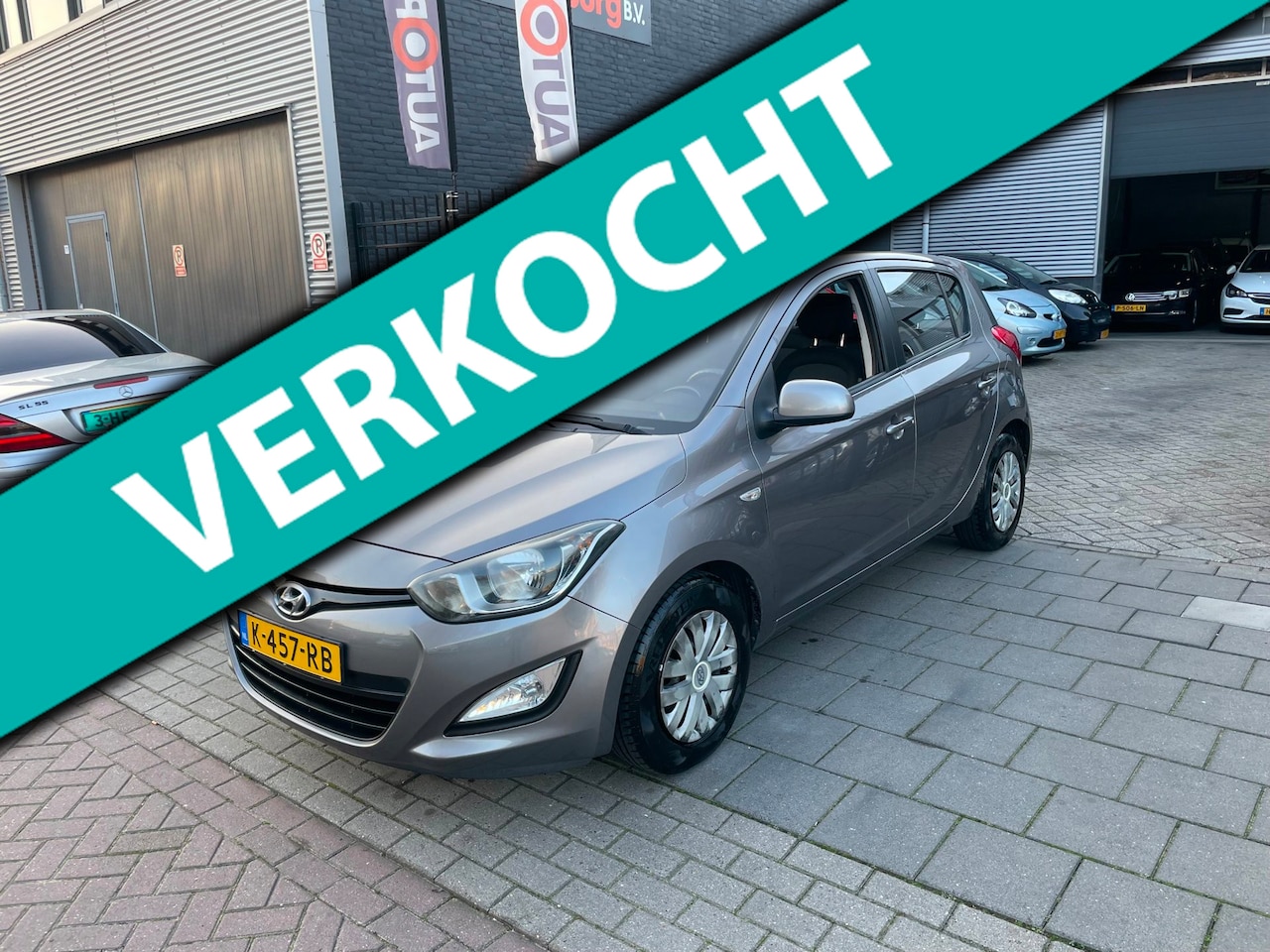 Hyundai i20 - 1.2i i-Vision Airco NAP APK 1 Jaar - AutoWereld.nl