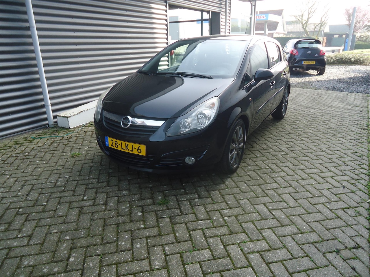 Opel Corsa - 1.4 16V 5D 121 YEARS EDITION - AutoWereld.nl