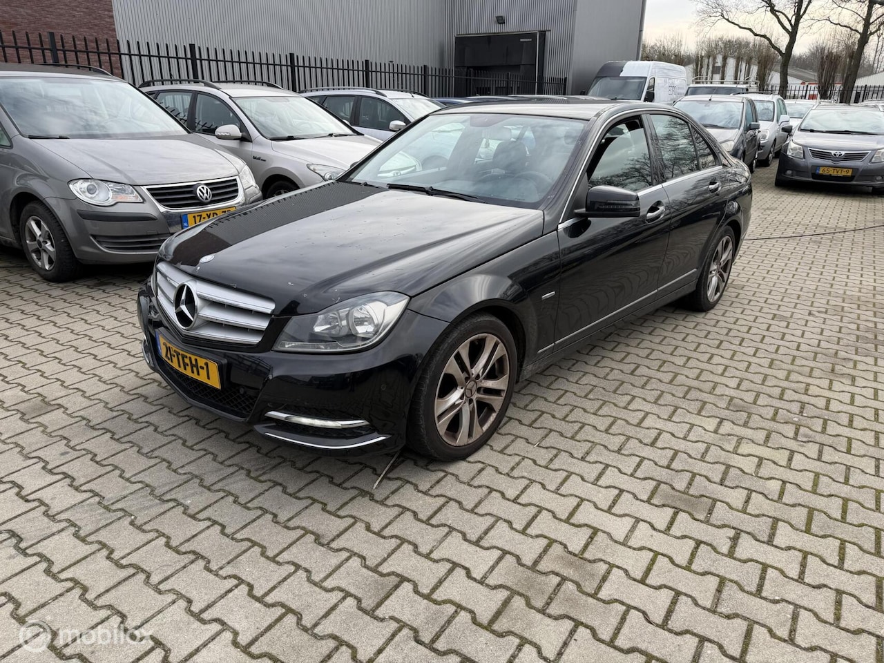 Mercedes-Benz C-klasse - 180 Avantgarde facelift handel export - AutoWereld.nl
