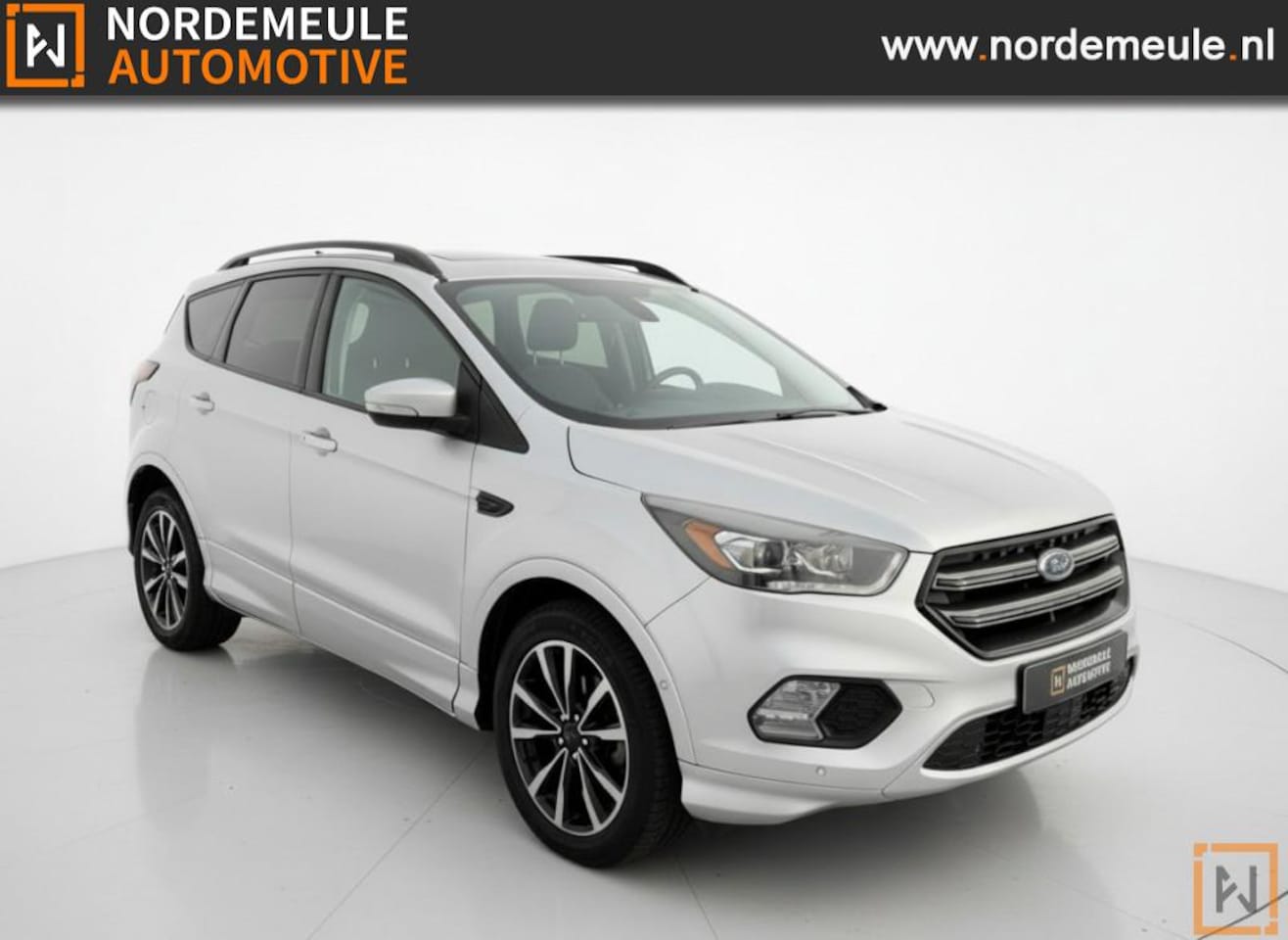 Ford Kuga - 1.5 EcoBoost ST-Line 1.5 ECOBOOST. ST LINE,PANO,NAVI,TREKHAAK - AutoWereld.nl
