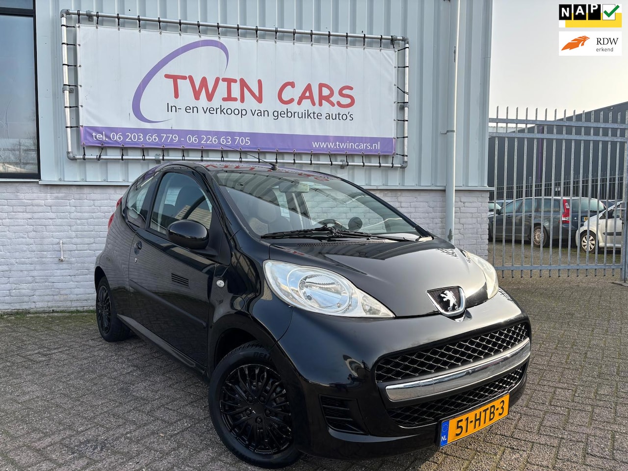 Peugeot 107 - 1.0-12V Sublime 3drs Airco - AutoWereld.nl