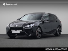BMW 1-serie - 120 M-Sport Pro | 19 inch | Panoramadak | Head up | Stoel en stuur verwarming |