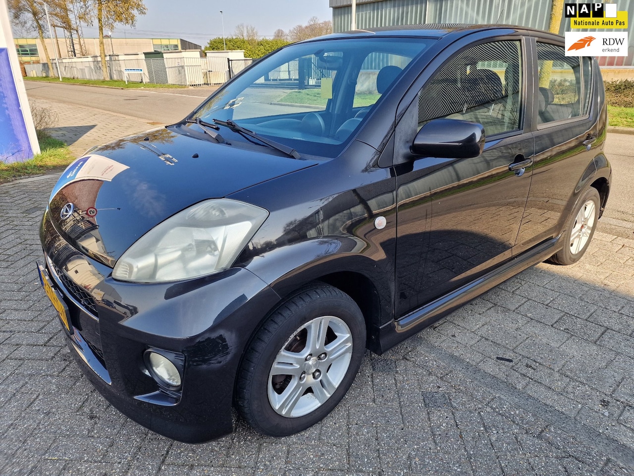 Daihatsu Sirion 2 - 1.3-16V Comfort 1.3-16V Comfort, Apk, Nap, Goed rijdend, Inruil mogelijk. - AutoWereld.nl
