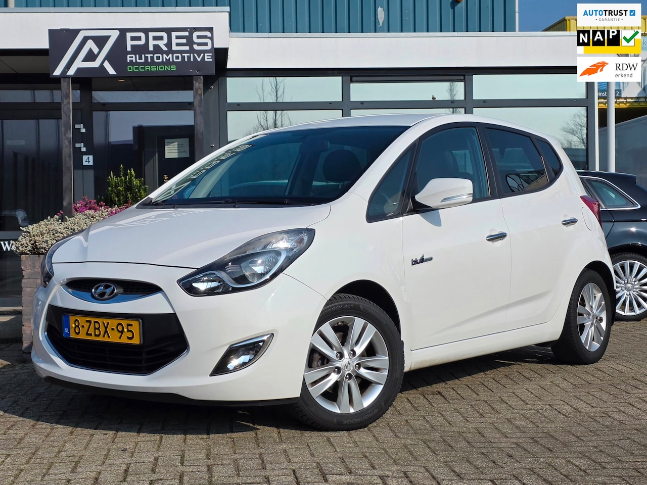 Hyundai ix20 - 1.4i Go! |AIRCO|NAVI|TREKHAAK|LMV|ELEKTR RAMEN - AutoWereld.nl
