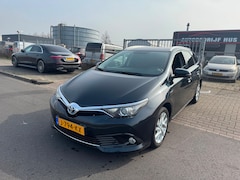 Toyota Auris Touring Sports - 1.8 Hybrid Dynamic FACELIFT