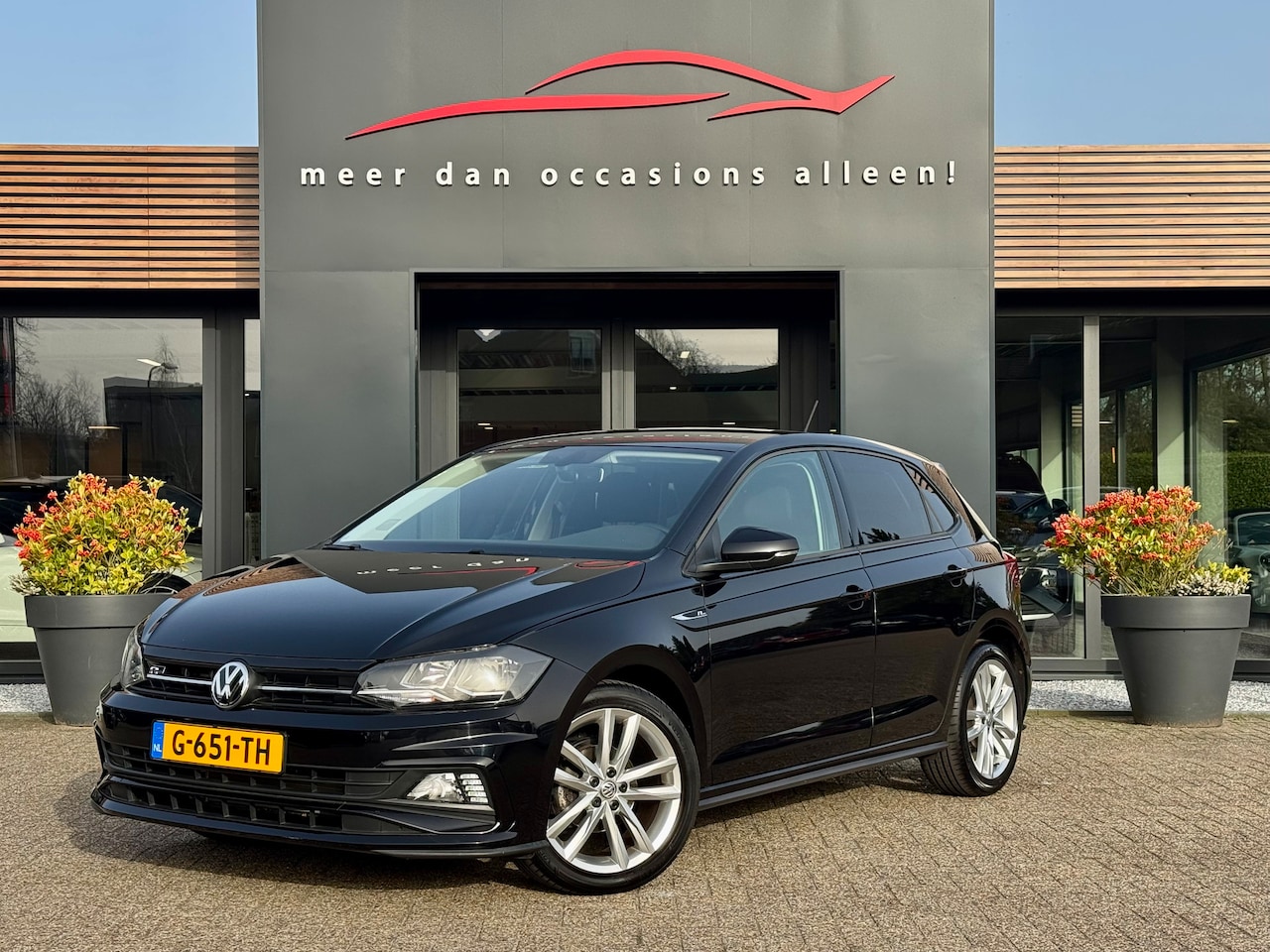 Volkswagen Polo - Polo 1.0 TSI 95pk Highline R- Line - AutoWereld.nl
