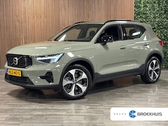 Volvo XC40 - B4 Plus Dark | Trekhaak | All Season banden | Harman Kardon | Bestuurdersstoel elektrisch