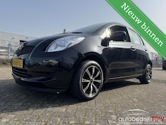 Toyota Yaris - 1.3 VVTi Sol/5DEURS/LM VELGEN/NAP/