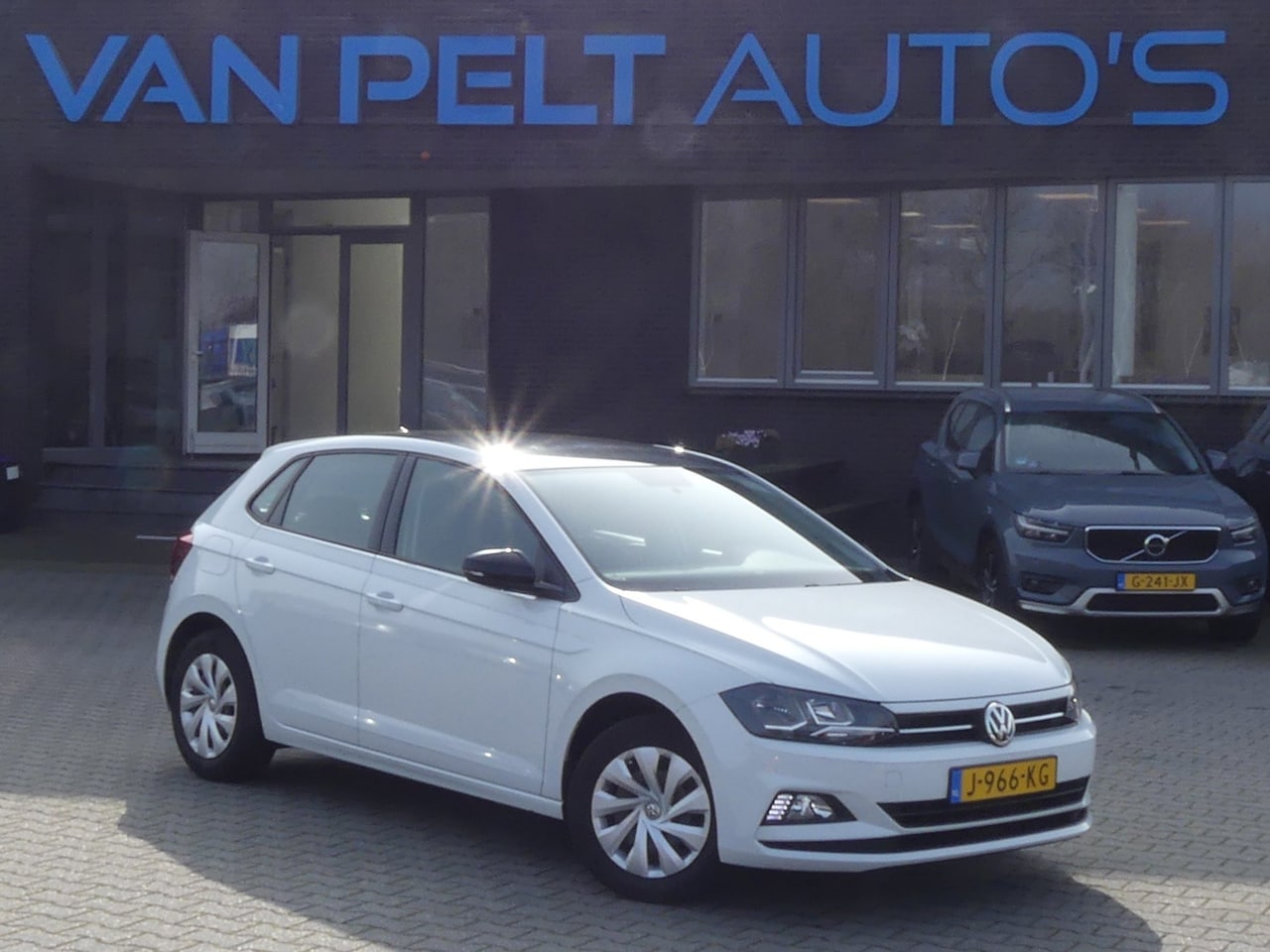 Volkswagen Polo - 1.0 TSI Comfortline / App Connect / Adaptive Cruise - AutoWereld.nl