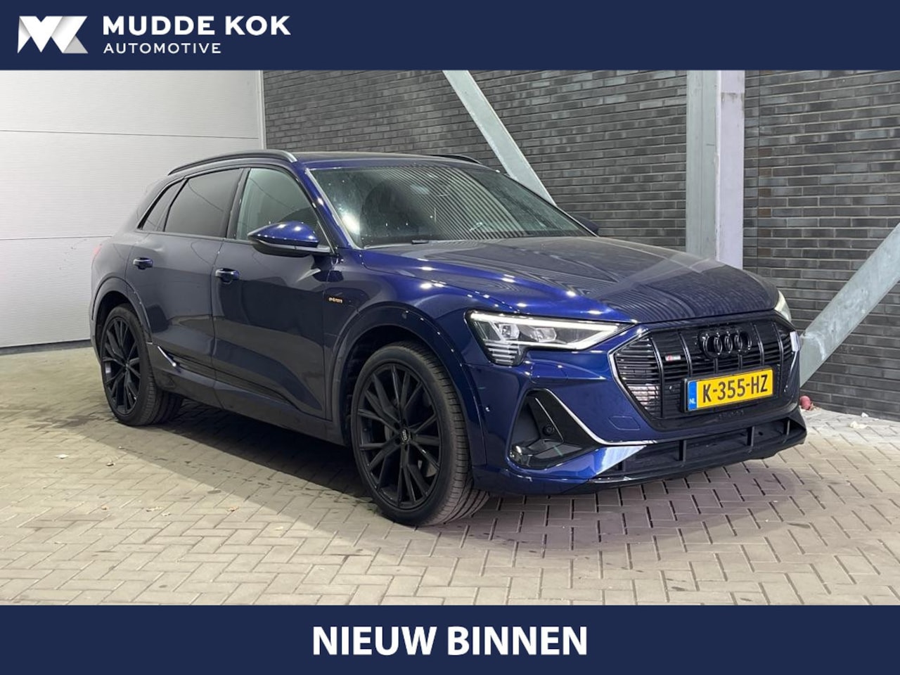 Audi e-tron - 50 quattro S edition 71 kWh | Incl. BTW | Panoramadak | Trekhaak | 22 Inch | Getint Glas | - AutoWereld.nl