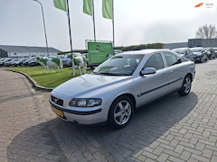 Volvo S60 - 2.4 Edition / Goed verzorgde auto / APK maart 2027