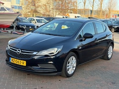 Opel Astra - 1.6 CDTI Business+ Airco 5-DRS Zwart 2018