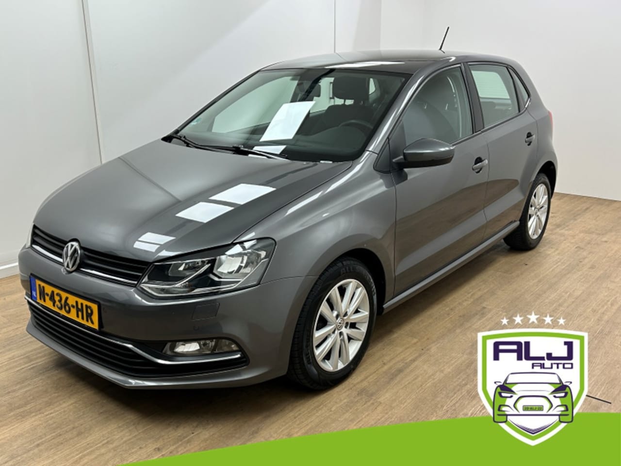 Volkswagen Polo - Occasion 1.2 TSI Comfortline | Grijs | Tweedehands Volkswagen Polo | Airco | Aux audio | C - AutoWereld.nl