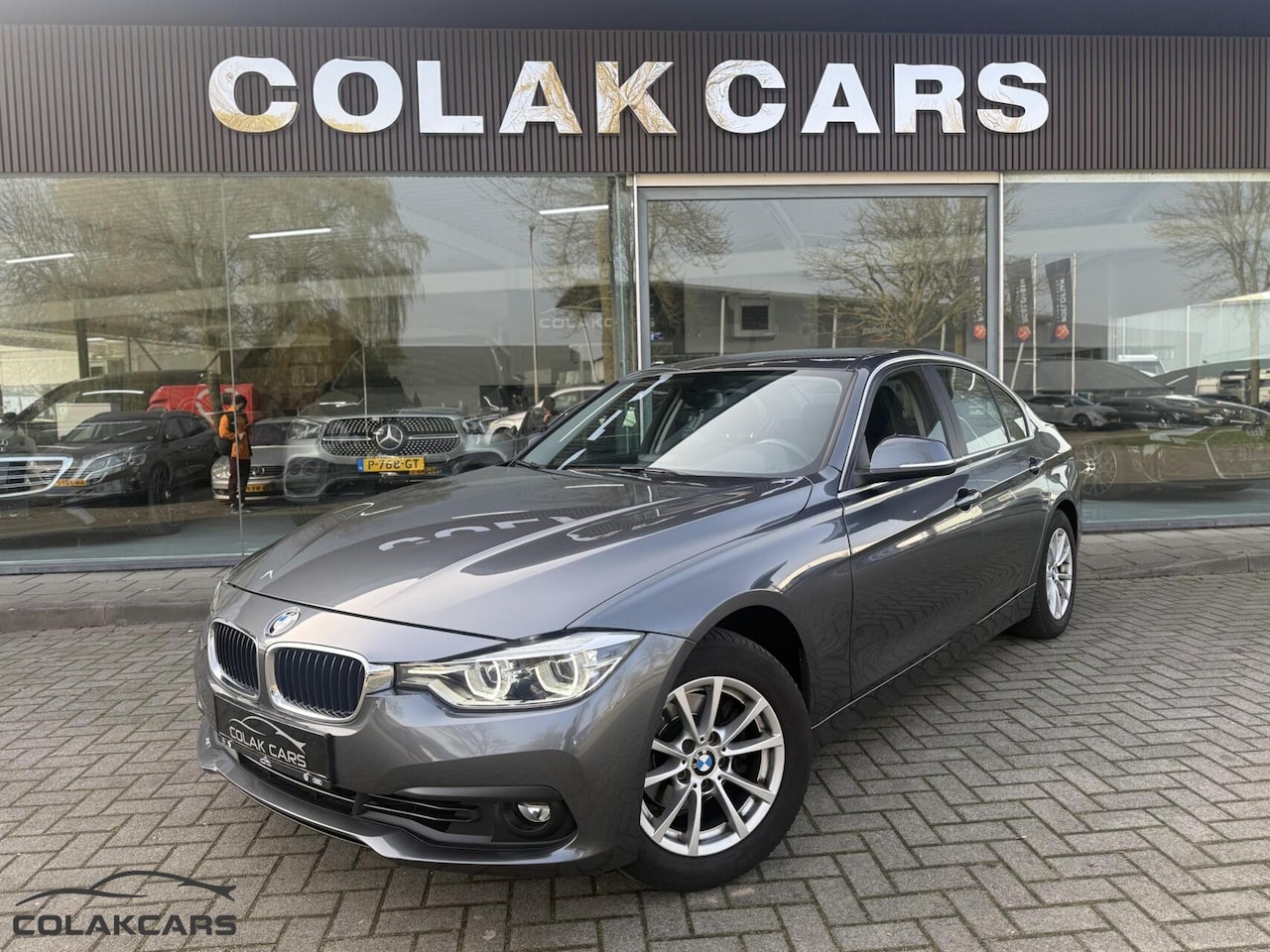 BMW 3-serie - 318i Centennial High Executive 318i Centennial High Executive - AutoWereld.nl