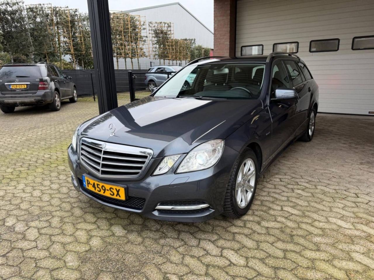 Mercedes-Benz E-klasse - 200 CGI 7G grootlicht assist.trekhaak - AutoWereld.nl