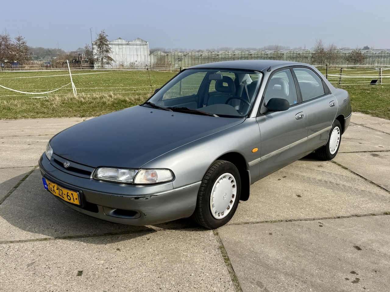 Mazda 626 - 1.8i LX sedan 177.757km stuurbekr. trekhaak - AutoWereld.nl
