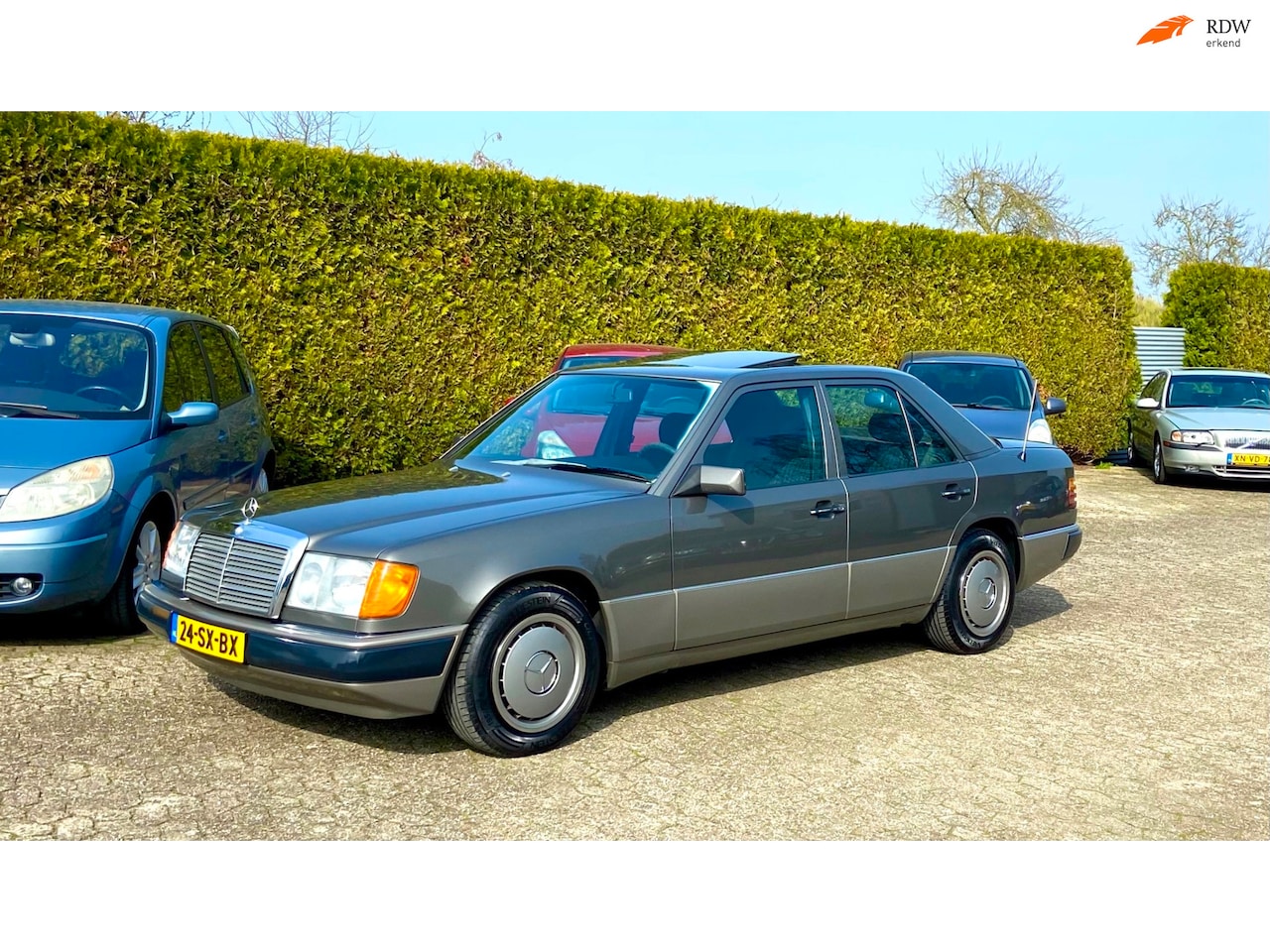 Mercedes-Benz 200-500 (W124) - 200 APK GOED RIJDENDE ORIGINELE AUTO - AutoWereld.nl