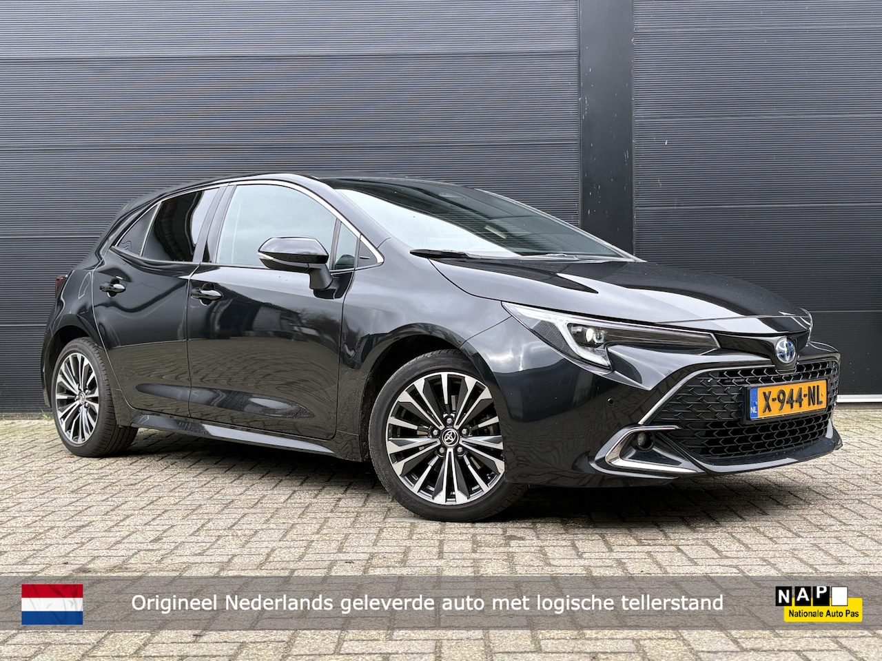 Toyota Corolla - Hybrid 200 Business Plus | Nieuw model | Navigatie | NL-auto - AutoWereld.nl