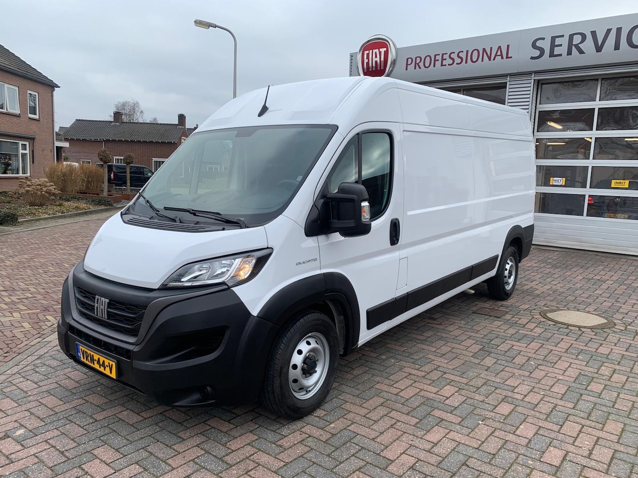 Fiat Ducato - 35H 2.2 MultiJet L3H2 35H 2.2 MultiJet L3H2 - AutoWereld.nl
