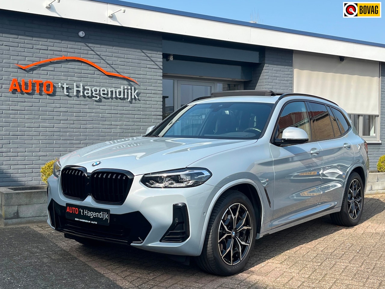 BMW X3 - XDrive20i High Exe pano trekh M Sport 1EIG leder - AutoWereld.nl