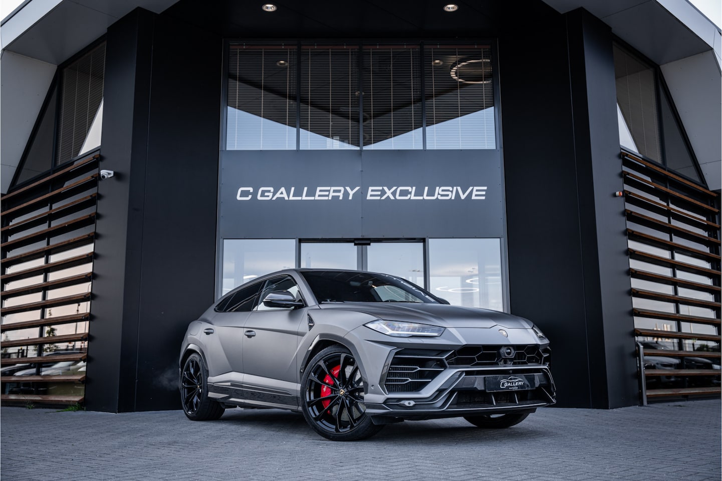 Lamborghini Urus - 4.0 V8 - Panorama | Original Matte | 23'inch | B&O - AutoWereld.nl