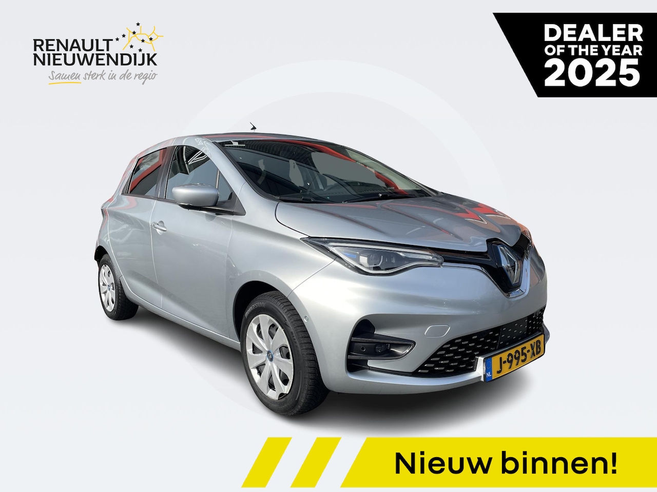 Renault Zoe - R135 Intens Business 52 kWh / STOEL + STUURVERWARMING / ACHTERUITRIJCAMERA / PARKEERSENSOR - AutoWereld.nl