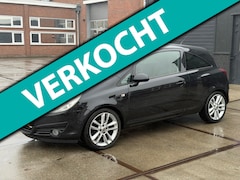 Opel Corsa - 1.2-16V Sport Color Edition Car-play Navi Clima