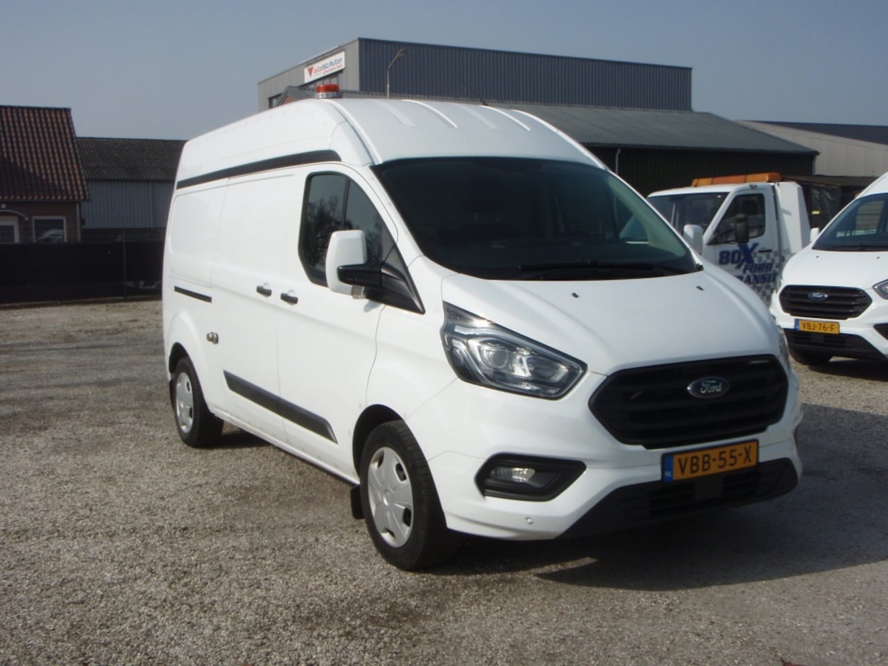 Ford Transit Custom - 320 L2H2 Trend zeer nette auto 124377 km 2019 - AutoWereld.nl
