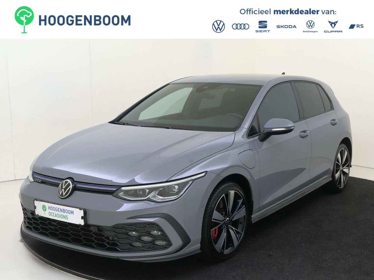 Volkswagen Golf - 1.4 eHybrid GTE | Parkeerassistent | Keyless | Dodehoek detectie | Stoel- en stuurwielverw - AutoWereld.nl
