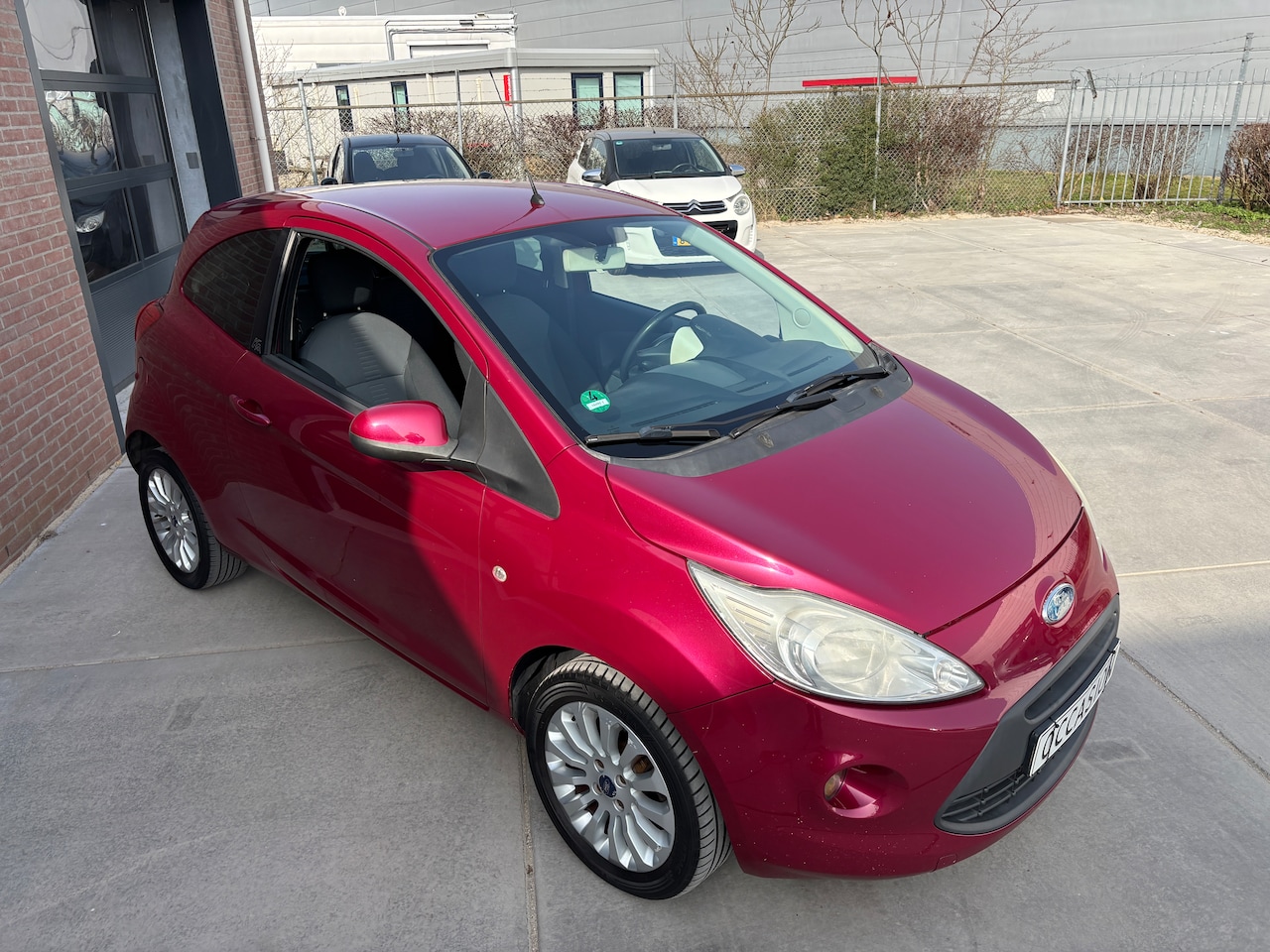 Ford Ka - 1.2 Titanium | Airco. El ramen. Lm velgen.