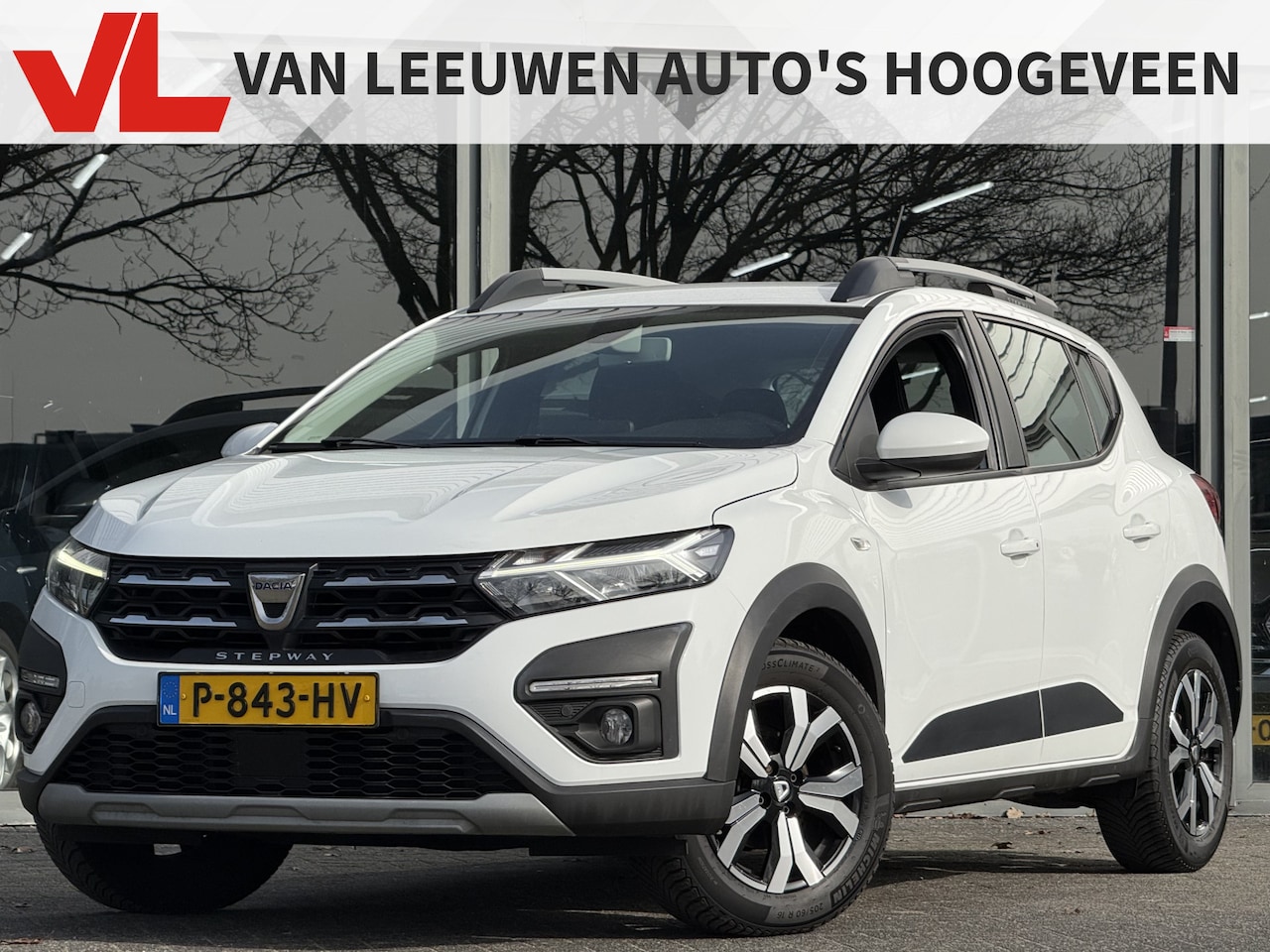 Dacia Sandero - 1.0 TCe 90 Essential | Navi | Clima | All Seasons | - AutoWereld.nl
