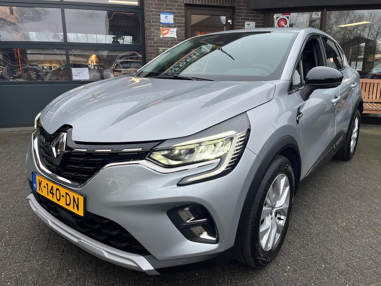 Renault Captur - 1.0 TCe Intens Navigatie - AutoWereld.nl