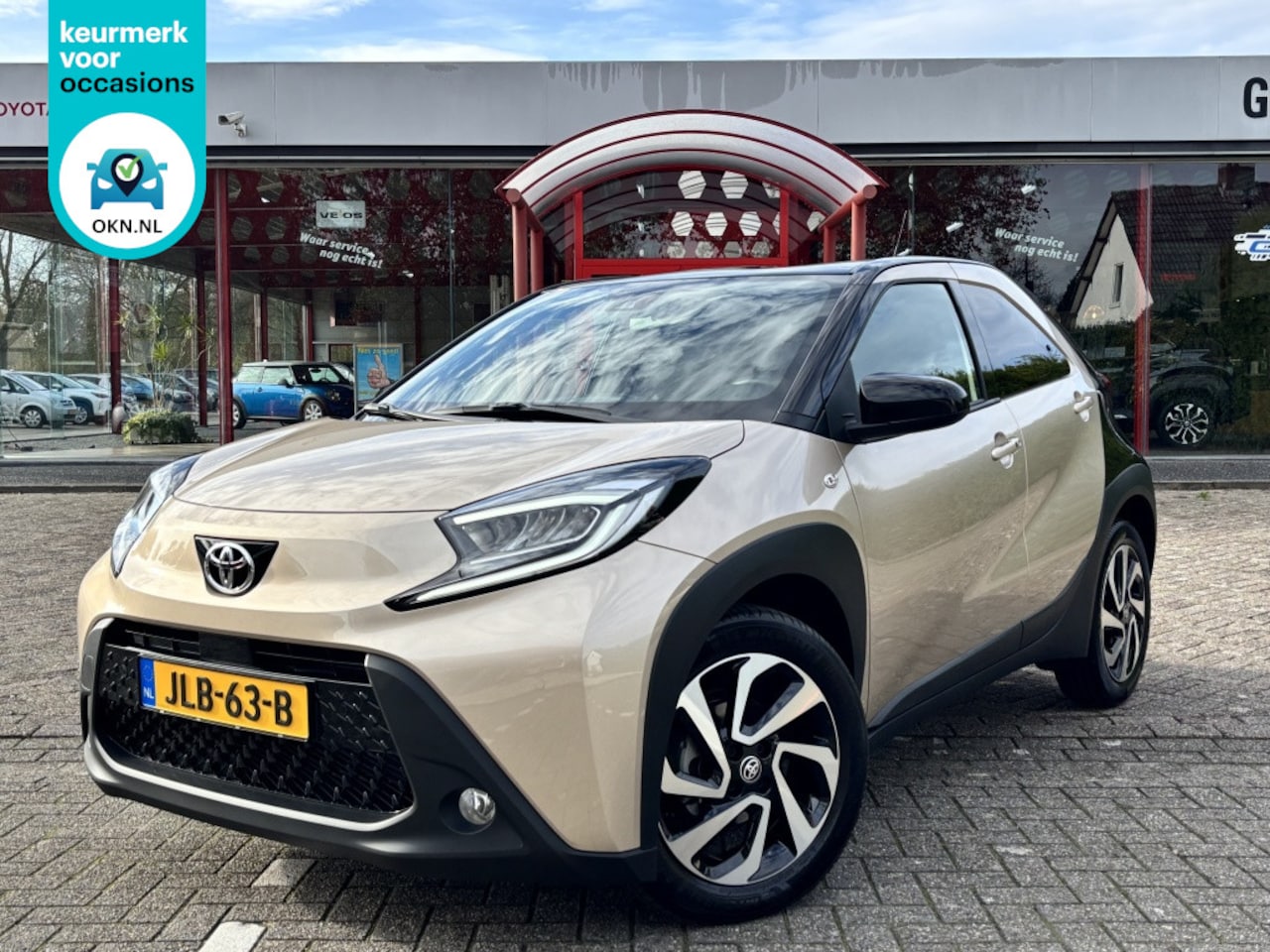 Toyota Aygo X - Pulse | Automaat | CarPlay | Stoelverw. | 17'' Lmv - AutoWereld.nl