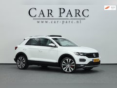 Volkswagen T-Roc - 2.0 TSI 4Motion R-LINE LED/VIRTUAL/PANO/LEER+S.VERWARMING/19" LMV/PDC/LINE/ACC/ECC/12 MND