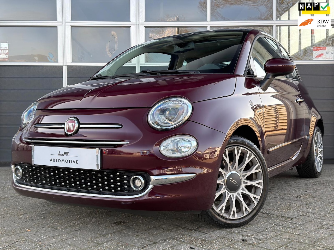 Fiat 500 - 0.9 TwinAir Turbo Lounge / NL-auto / Pano / Clima / Navi - AutoWereld.nl